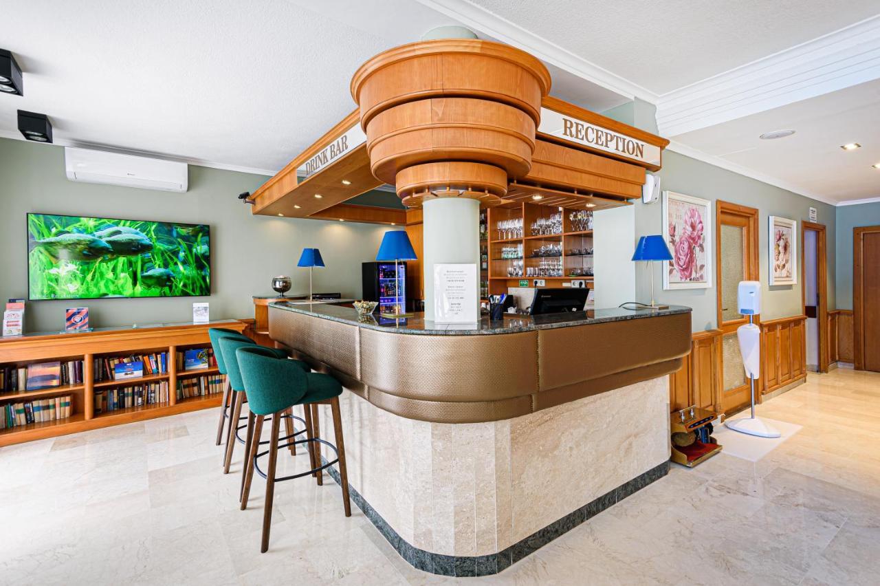 Holiday Club Apartman Hotel Hévíz Buitenkant foto