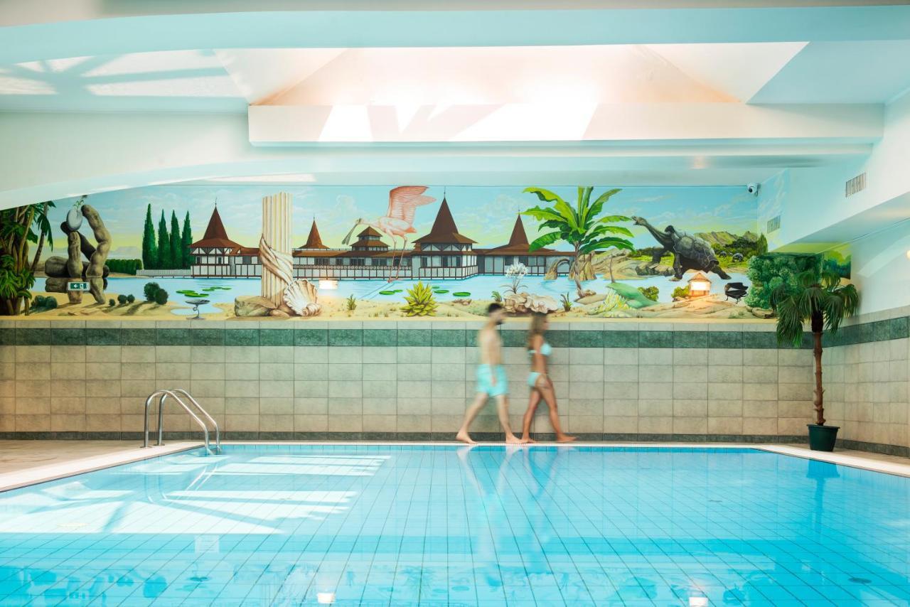 Holiday Club Apartman Hotel Hévíz Buitenkant foto