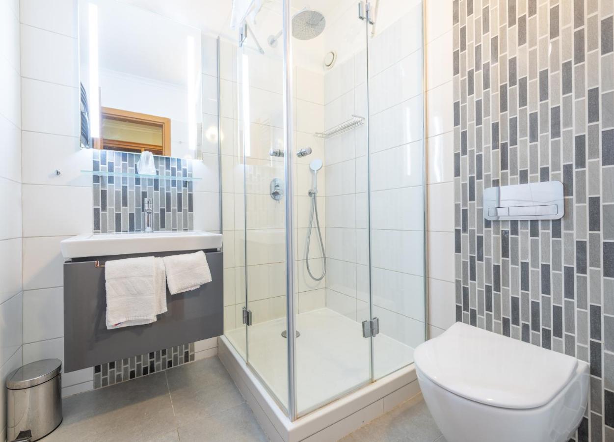 Holiday Club Apartman Hotel Hévíz Buitenkant foto